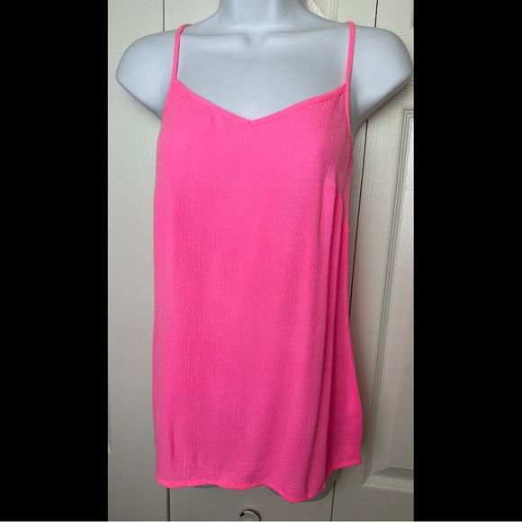 LILLY PULITZER Dusk Racerback Tank Top blouse Shirt Neon Kin Royal Pink Rayon - Picture 2 of 14